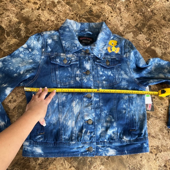 New Members Only Looney Tunes ACME Denim Jacket Bleach Tie Dye Acid Wash Large - Picture 13 of 16
